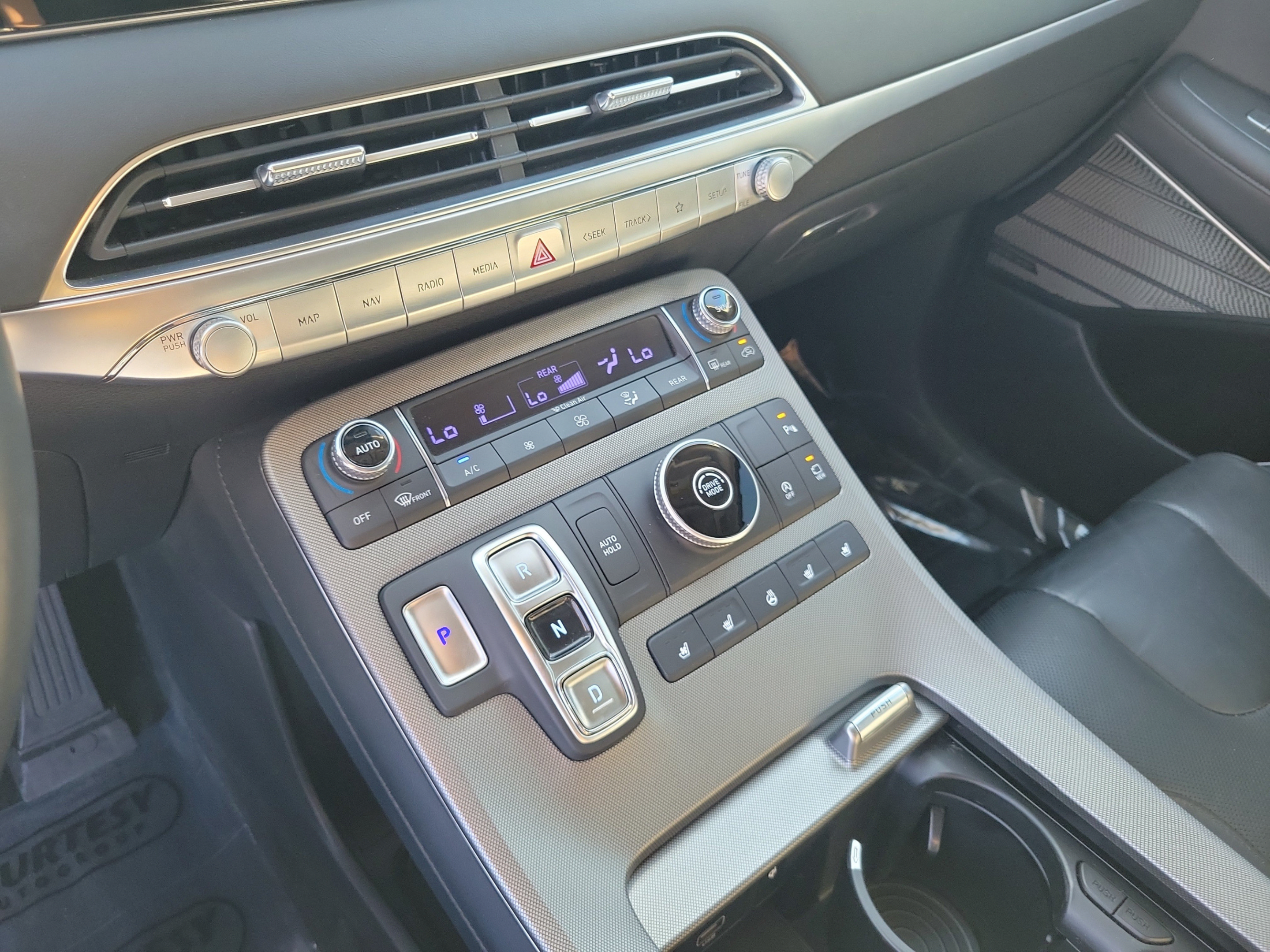 Used 2021 Hyundai Palisade Limited FWD image 23