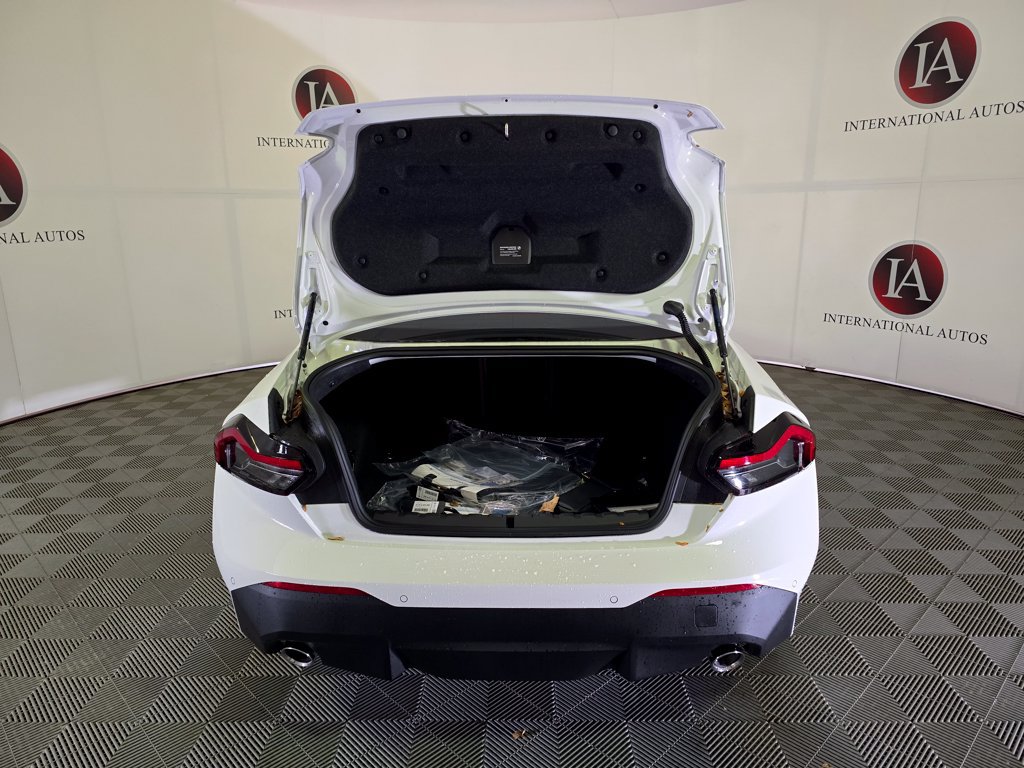 New 2025 BMW 230i xDrive Coupe w/ Premium Package AWD/4WD image 8