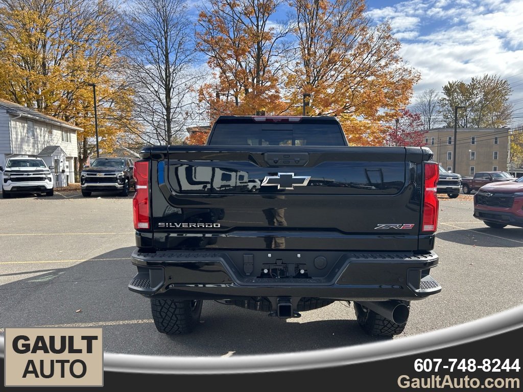 New 2026 Chevrolet Silverado 2500 ZR2 image 4