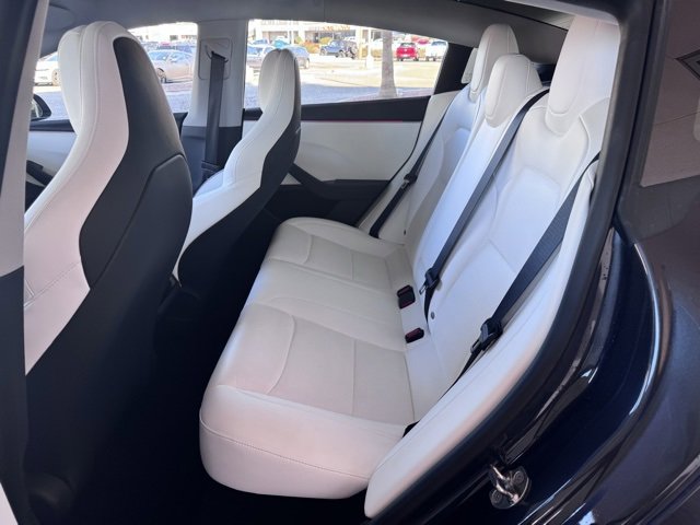 Used 2024 Tesla Model 3 Performance image 13