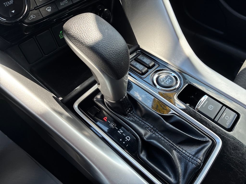 Used 2023 Mitsubishi Eclipse Cross SE AWD/4WD image 32