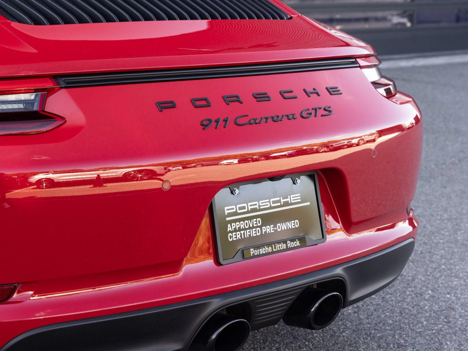 Certified 2019 Porsche 911 Carrera GTS RWD image 12