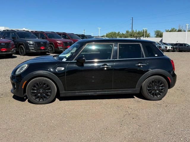Used 2015 MINI Cooper 4-Door Hardtop FWD image 2
