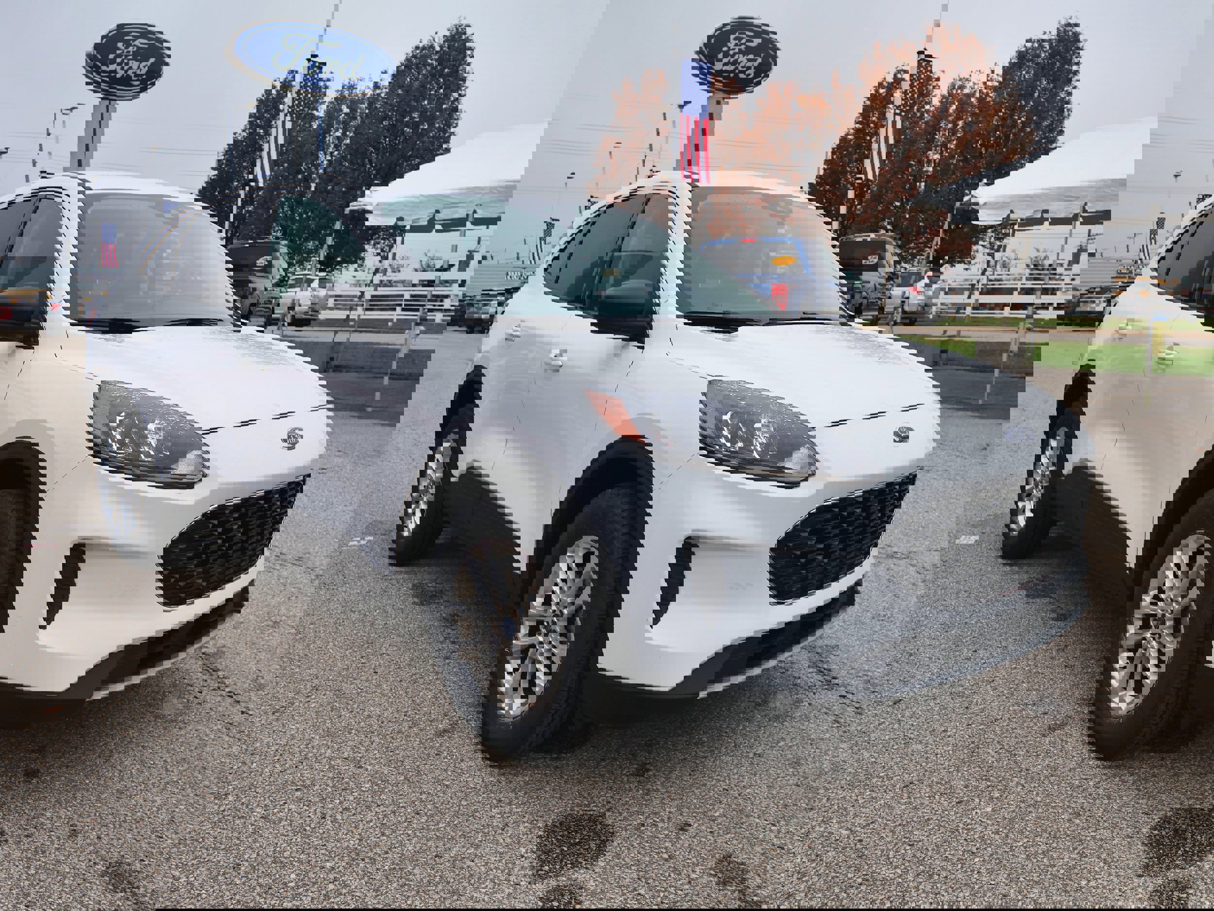 Used 2022 Ford Escape SE w/ Cold Weather Package image 7