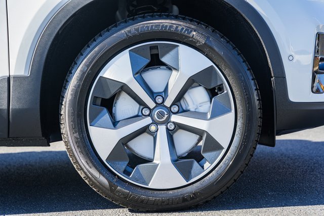 New 2026 Volvo XC40 B5 Plus w/ Protection Package Premier image 17