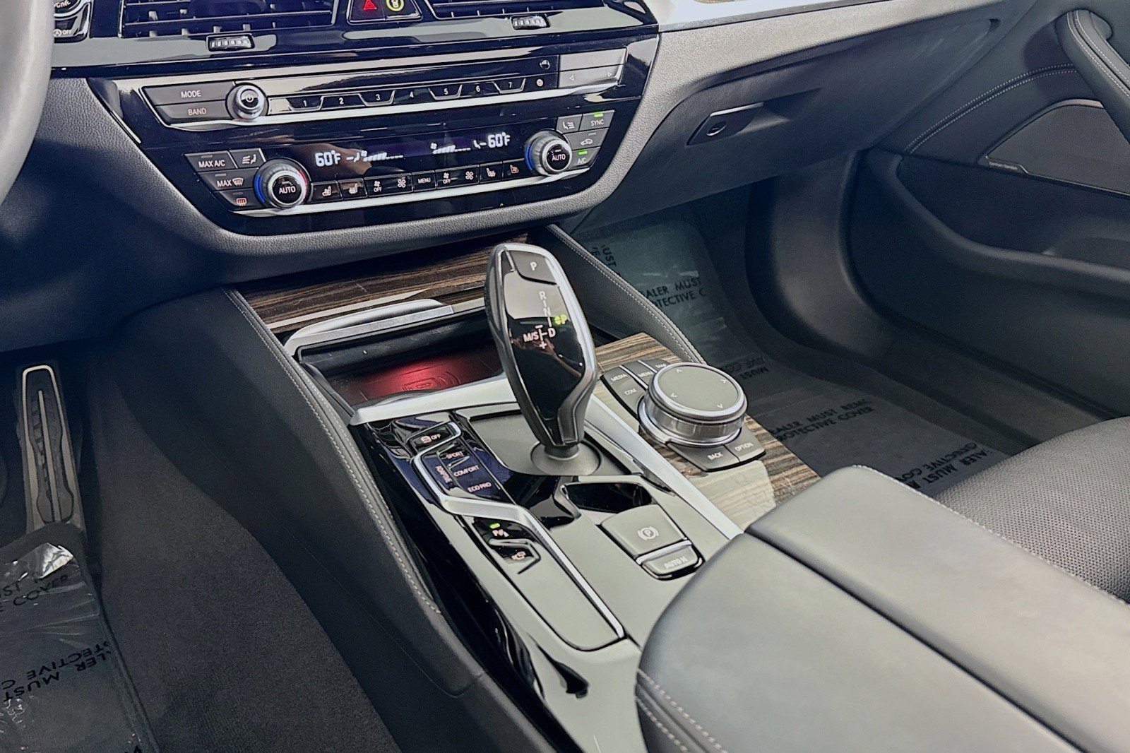 Used 2023 BMW M550i xDrive image 6