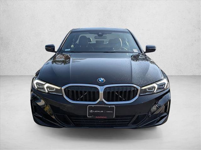 Used 2023 BMW 330i Sedan w/ Premium Package image 2