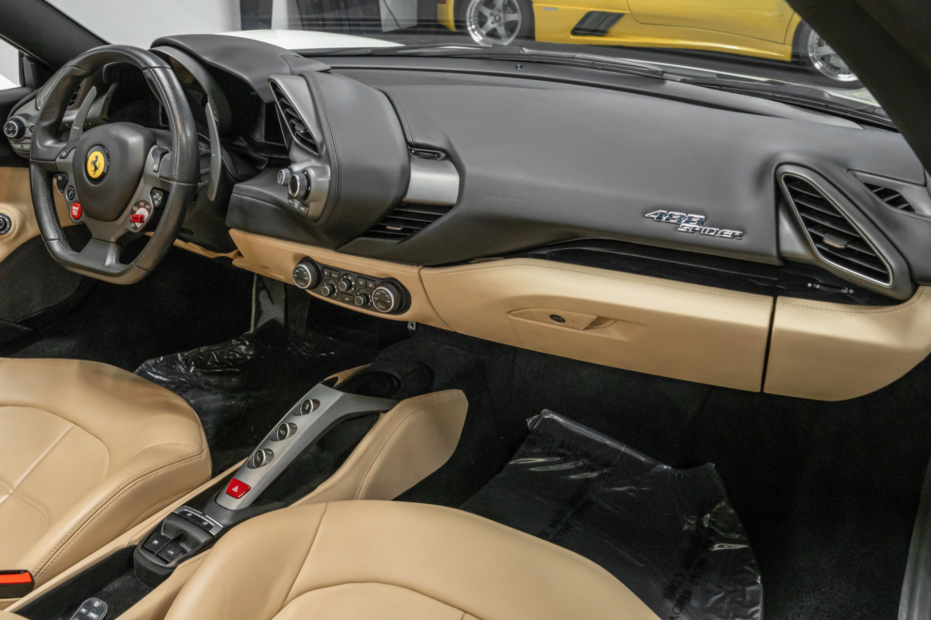 Used 2018 Ferrari 488 Spider image 13