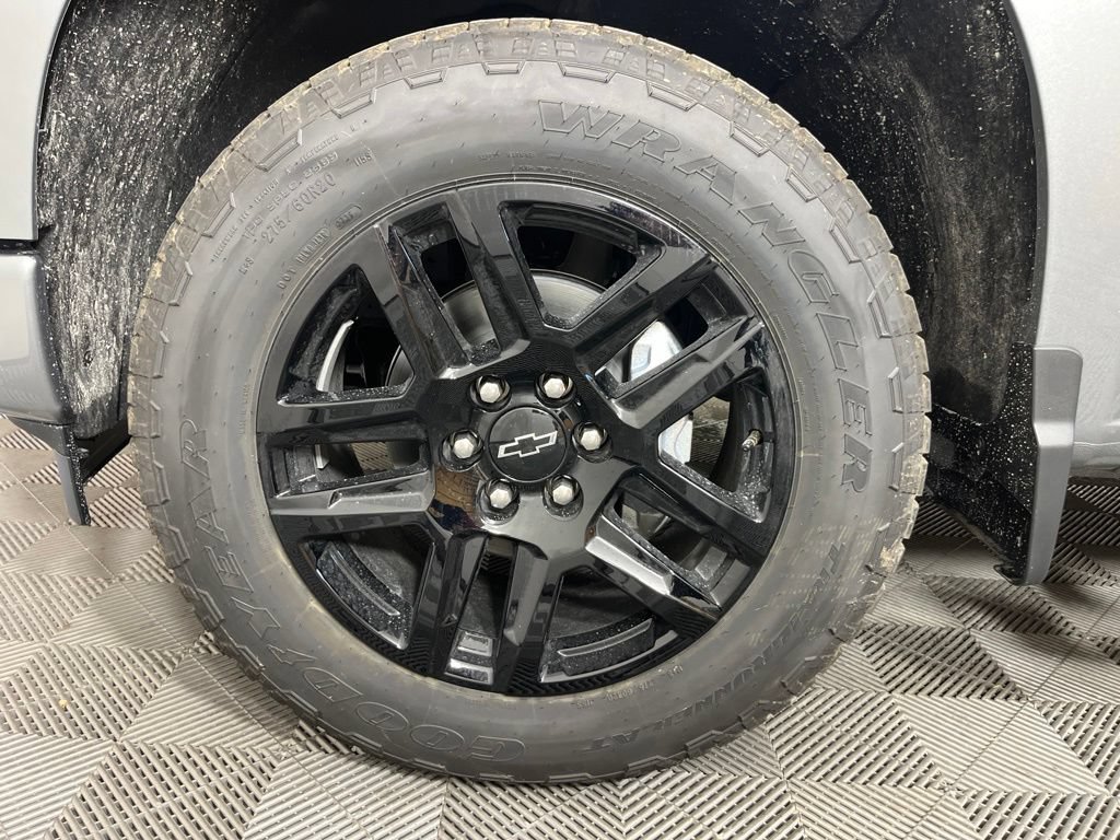 New 2026 Chevrolet Silverado 1500 Custom w/ Turbomax Blackout Package AWD/4WD image 15