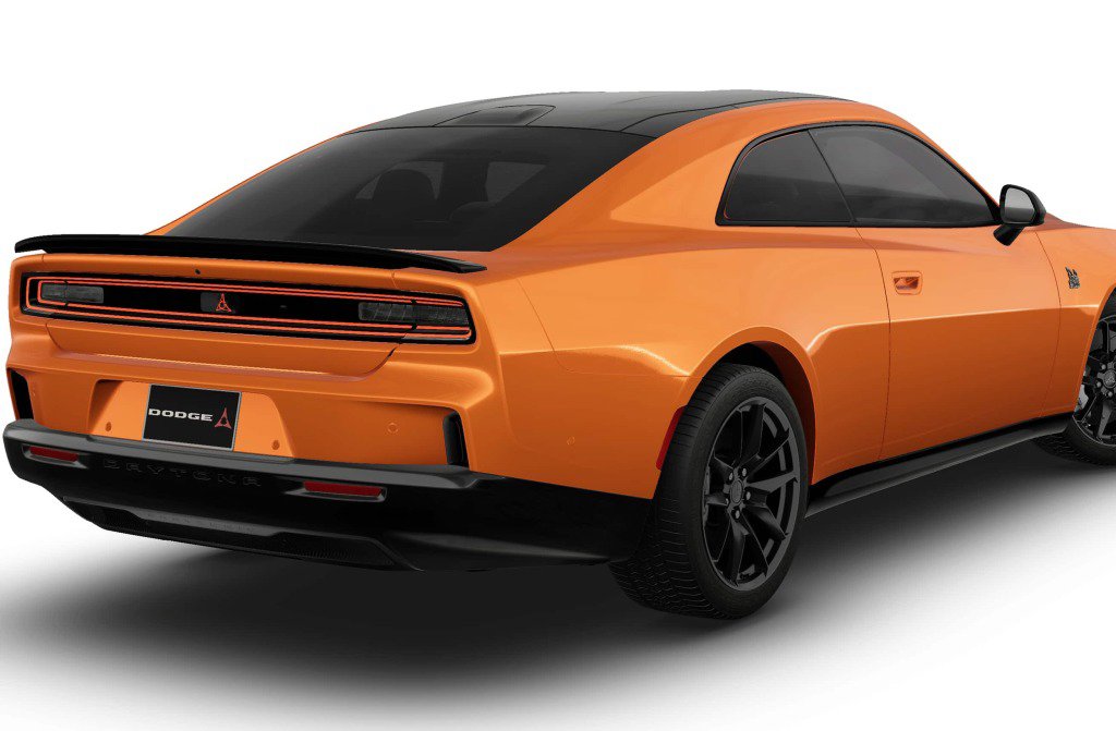 New 2026 Dodge Charger Daytona Scat Pack image 2