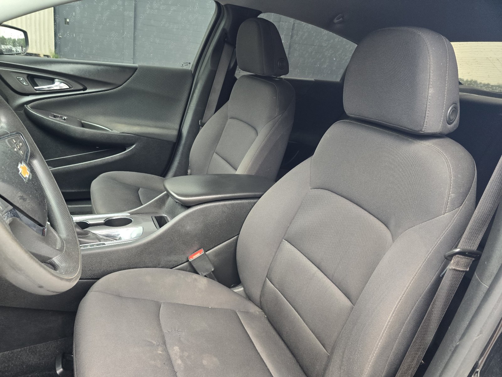 Used 2021 Chevrolet Malibu LS FWD image 12