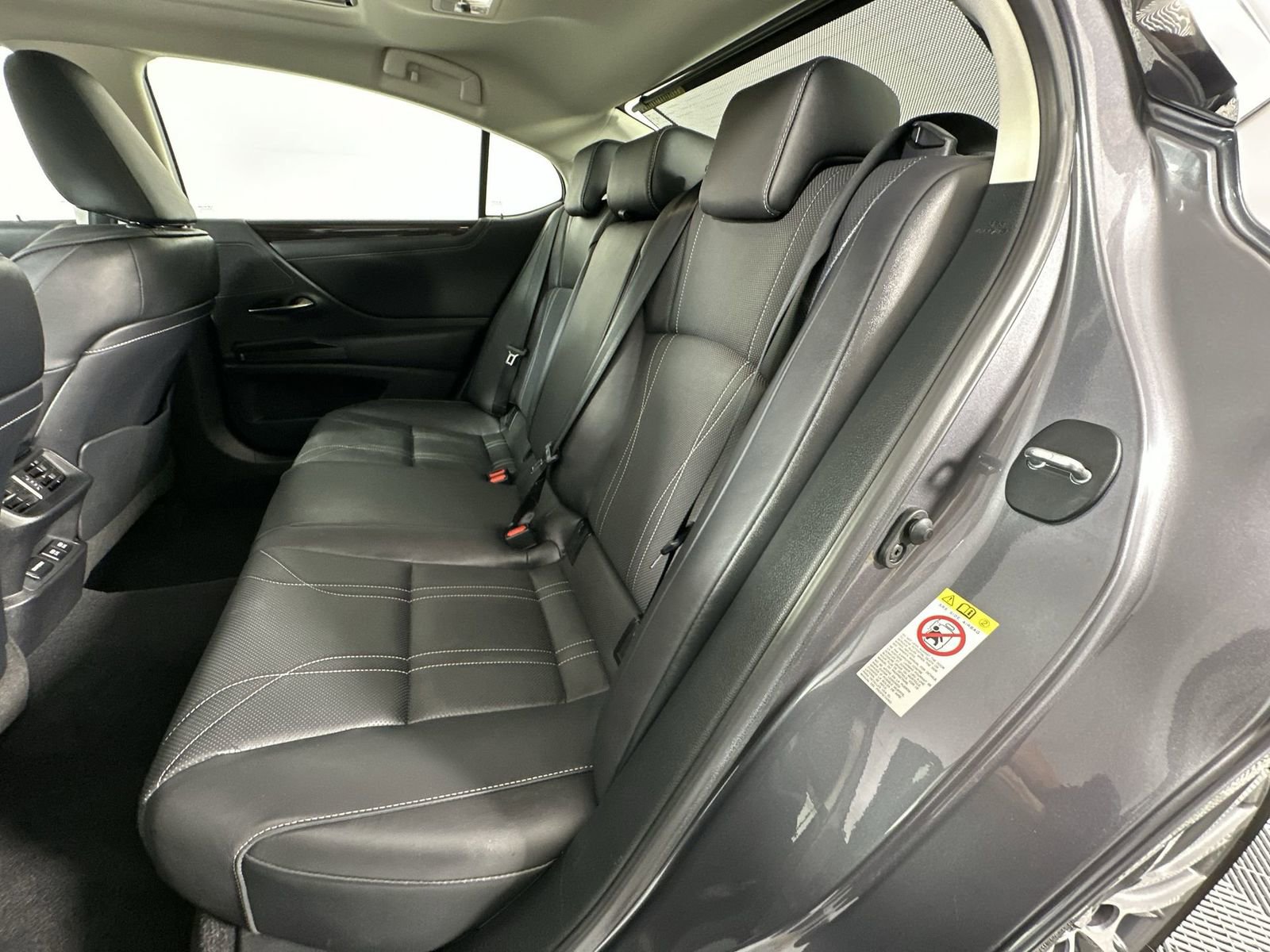 Used 2019 Lexus ES 350 w/ Accessory Package 2 FWD image 23