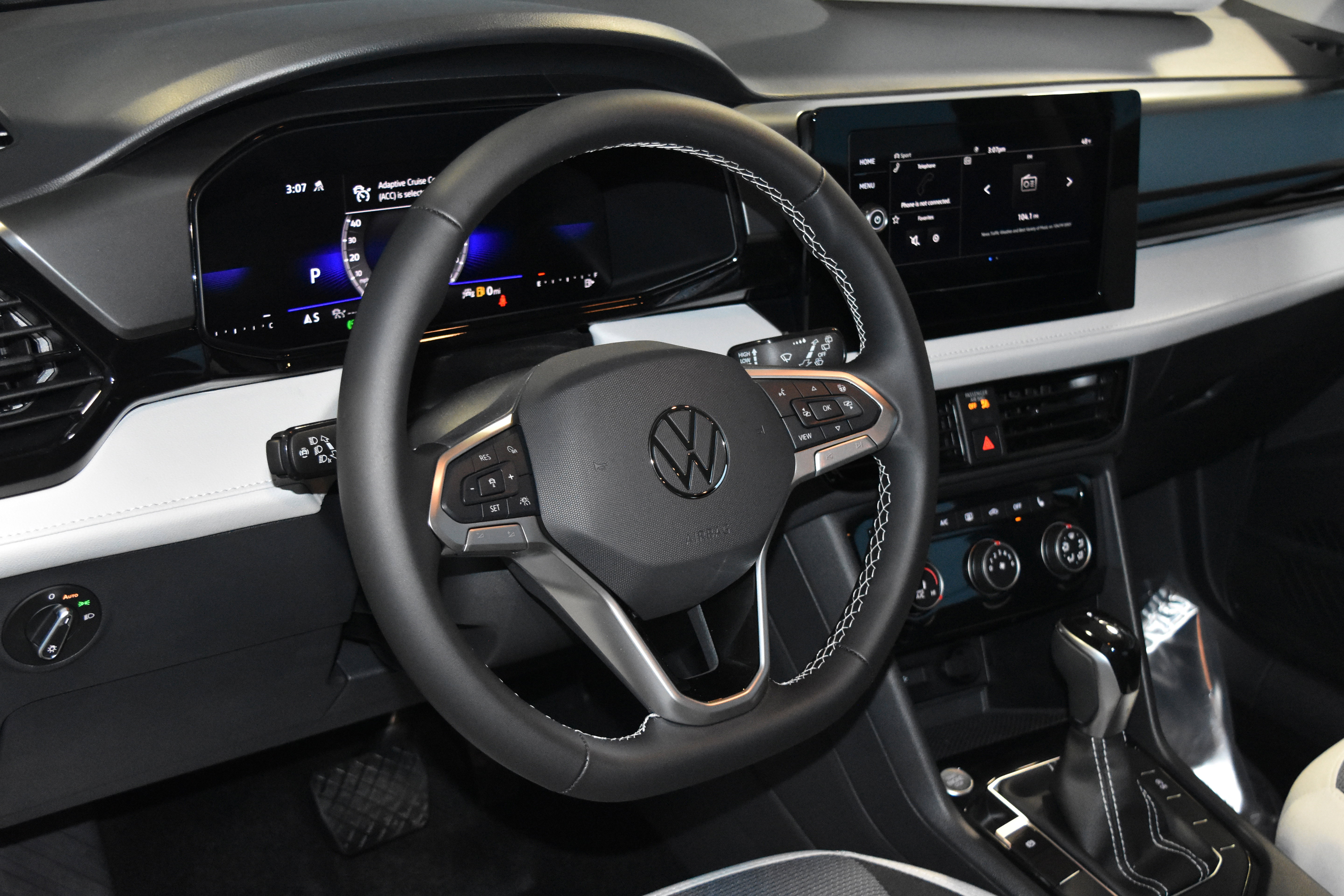 New 2026 Volkswagen Taos S AWD/4WD image 2