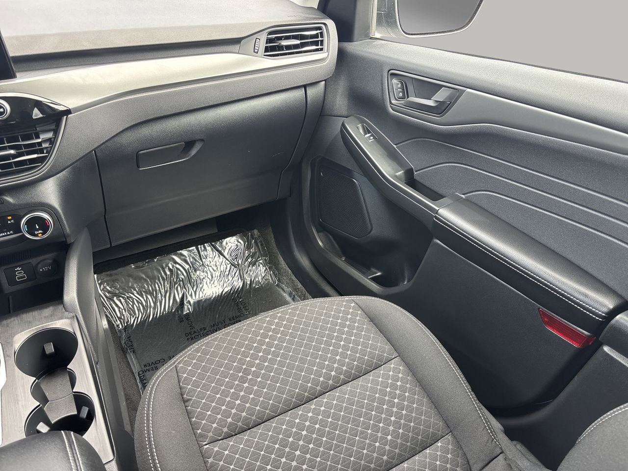 Certified 2025 Ford Escape Active image 15