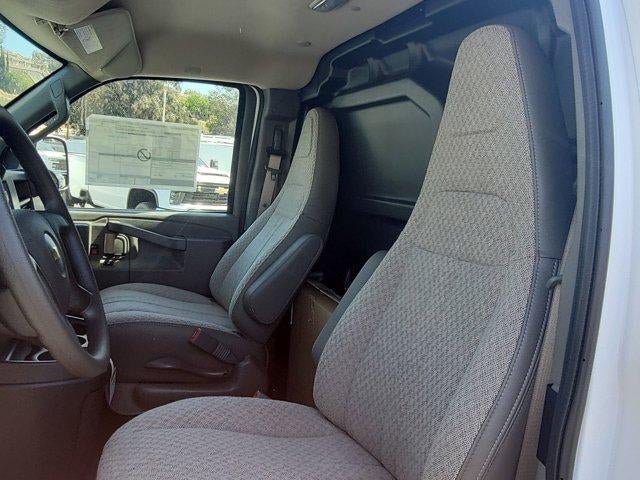 New 2026 Chevrolet Express 2500 w/ Driver Convenience Package RWD image 17