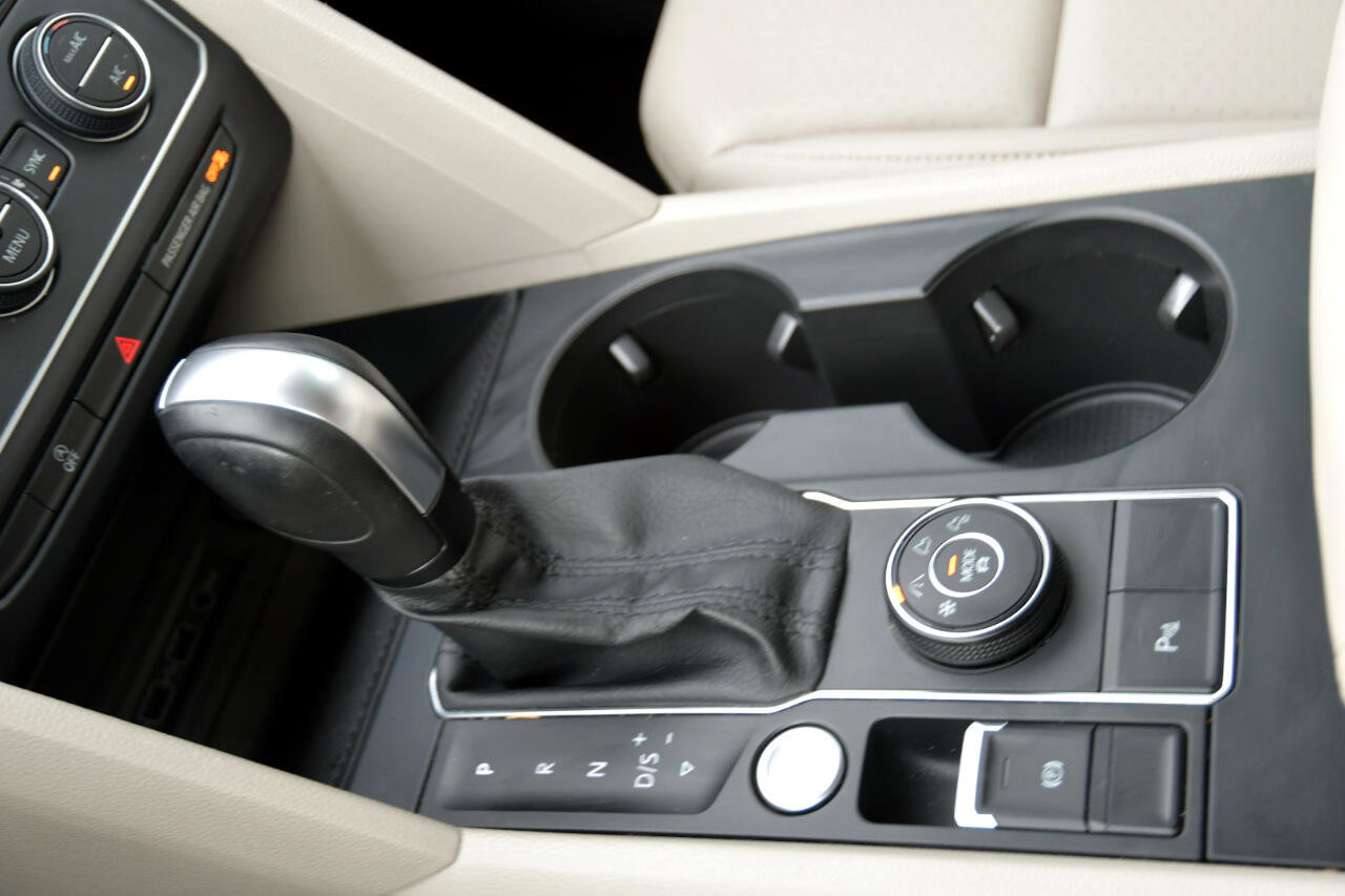 Used 2020 Volkswagen Atlas SE w/ Panoramic Sunroof Package image 30