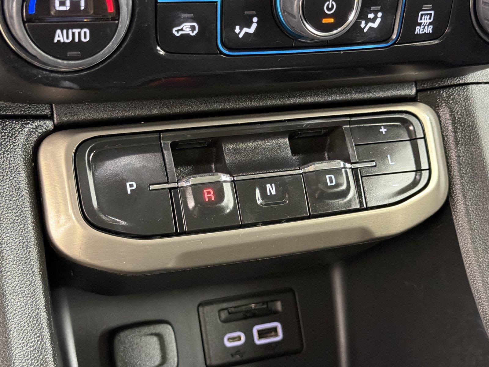 Certified 2023 GMC Acadia Denali w/ Denali Ultimate Package FWD image 34