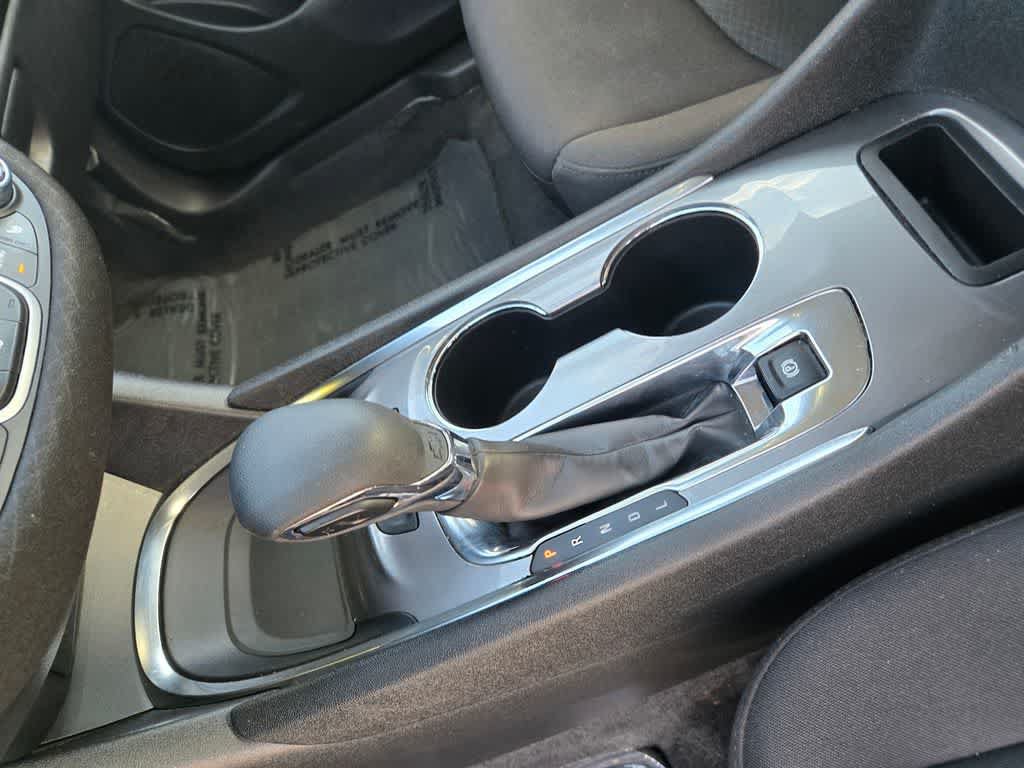 Used 2024 Chevrolet Malibu LT FWD image 13