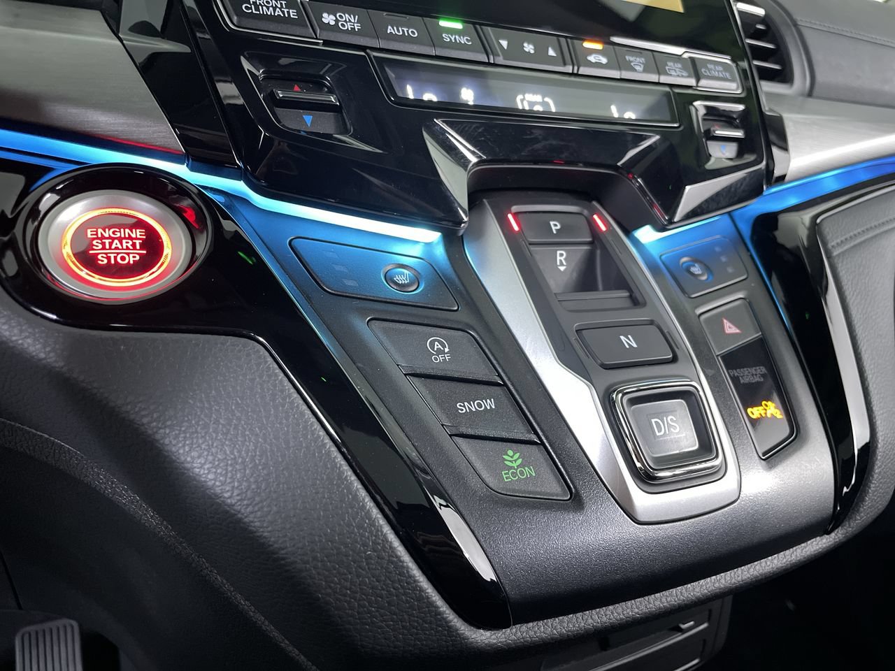 Used 2023 Honda Odyssey Touring image 18