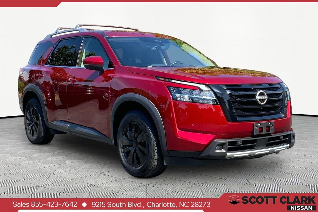Used 2023 Nissan Pathfinder SL w/ Lighting Package (N92) AWD/4WD image 1