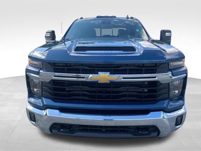 New 2026 Chevrolet Silverado 2500 LT AWD/4WD image 7