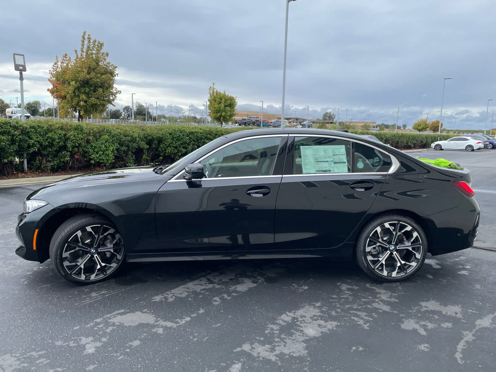 New 2026 BMW 330i Sedan w/ Premium Package image 3