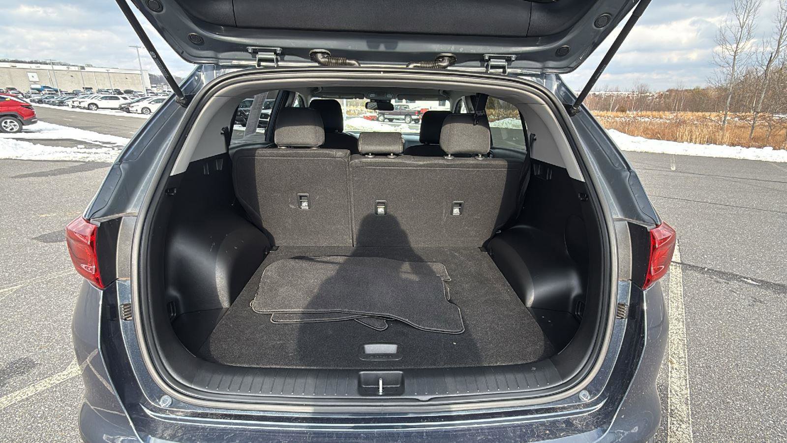 Used 2022 Kia Sportage LX image 21