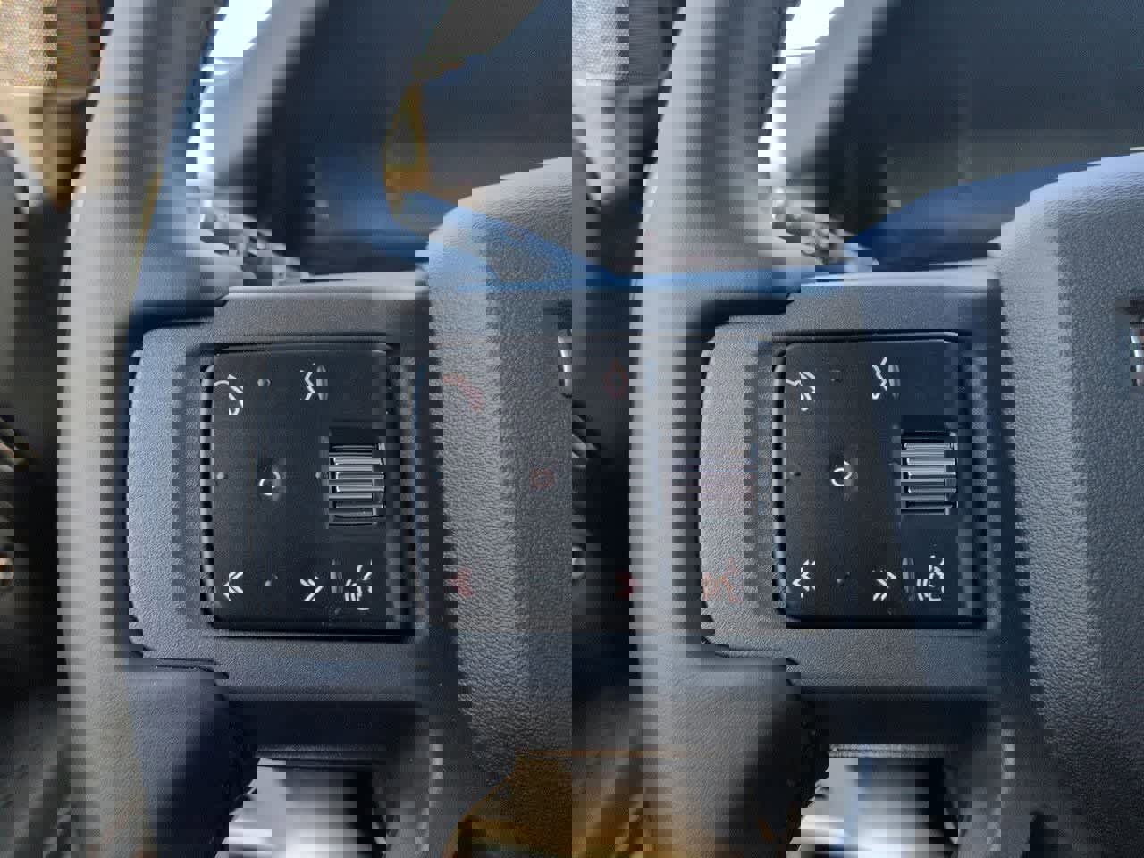 New 2026 Land Rover Defender 130 S image 25