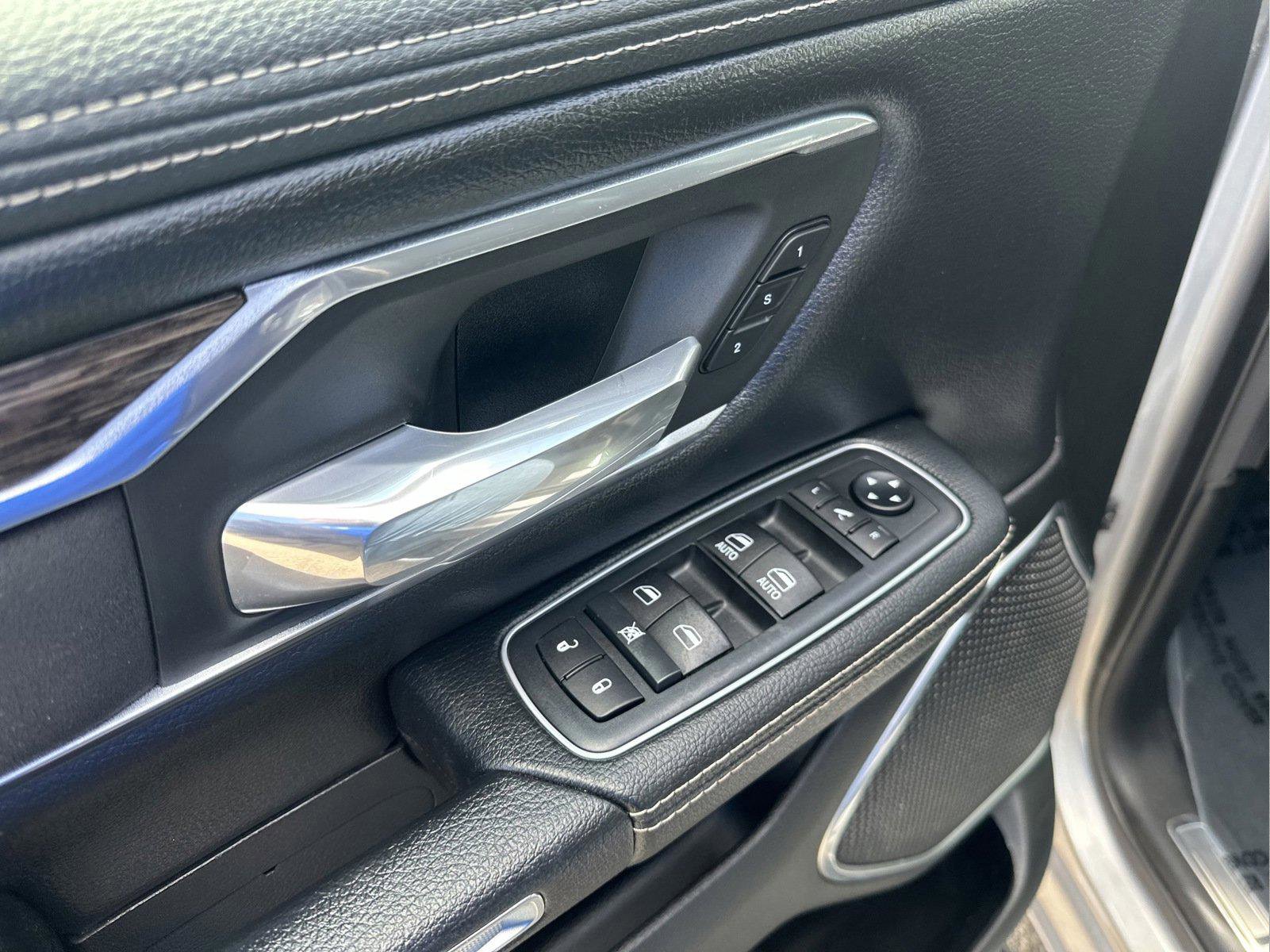 Certified 2020 RAM 1500 Laramie image 16