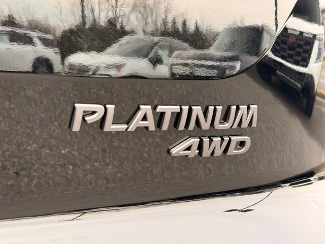 New 2026 Nissan Pathfinder Platinum image 19
