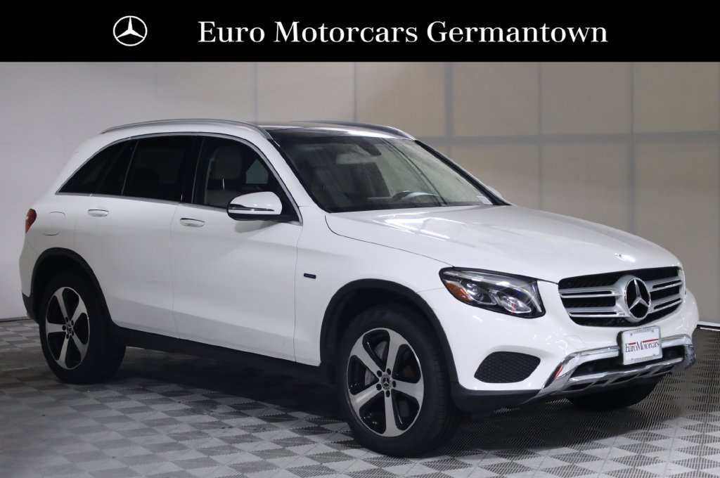 Used 2019 Mercedes-Benz GLC 350e 4MATIC image 1