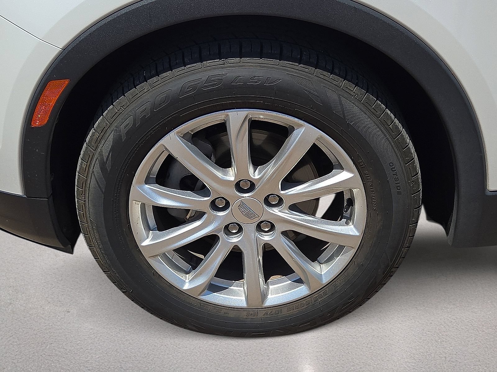 Used 2019 Cadillac XT4 Luxury FWD image 10