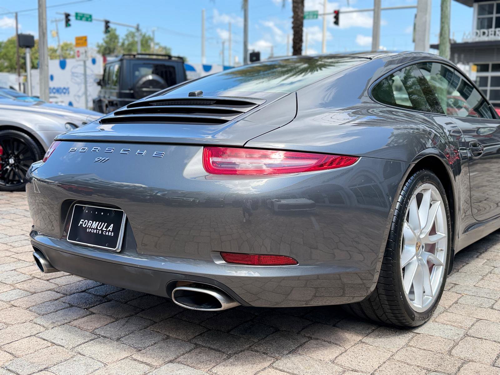 Used 2013 Porsche 911 Carrera RWD image 11