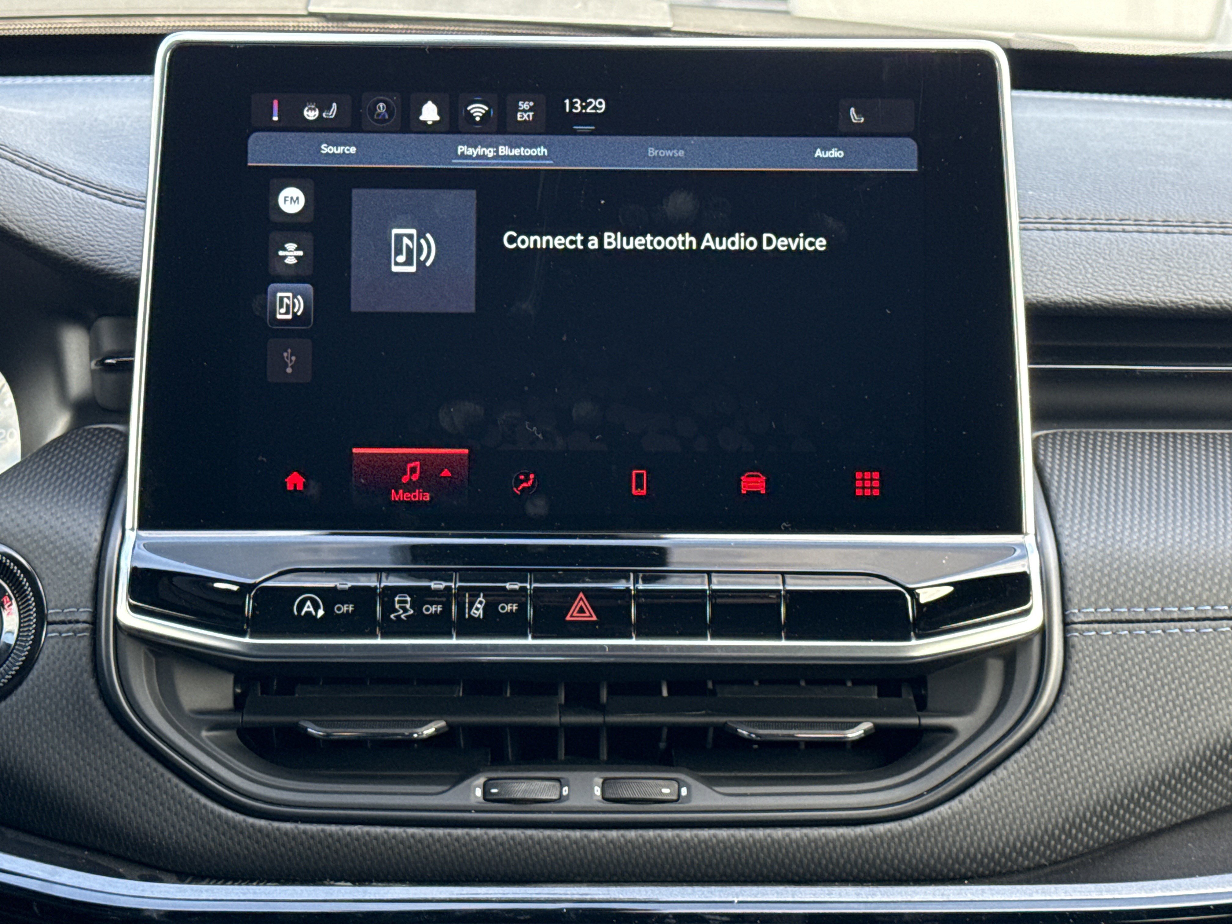 New 2026 Jeep Compass Latitude image 25