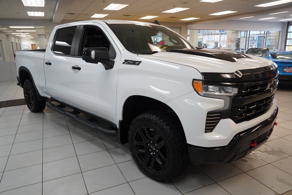 Certified 2024 Chevrolet Silverado 1500 LT Trail Boss w/ Convenience Package II image 19