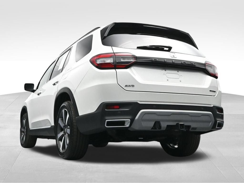 Used 2025 Honda Pilot Touring image 38