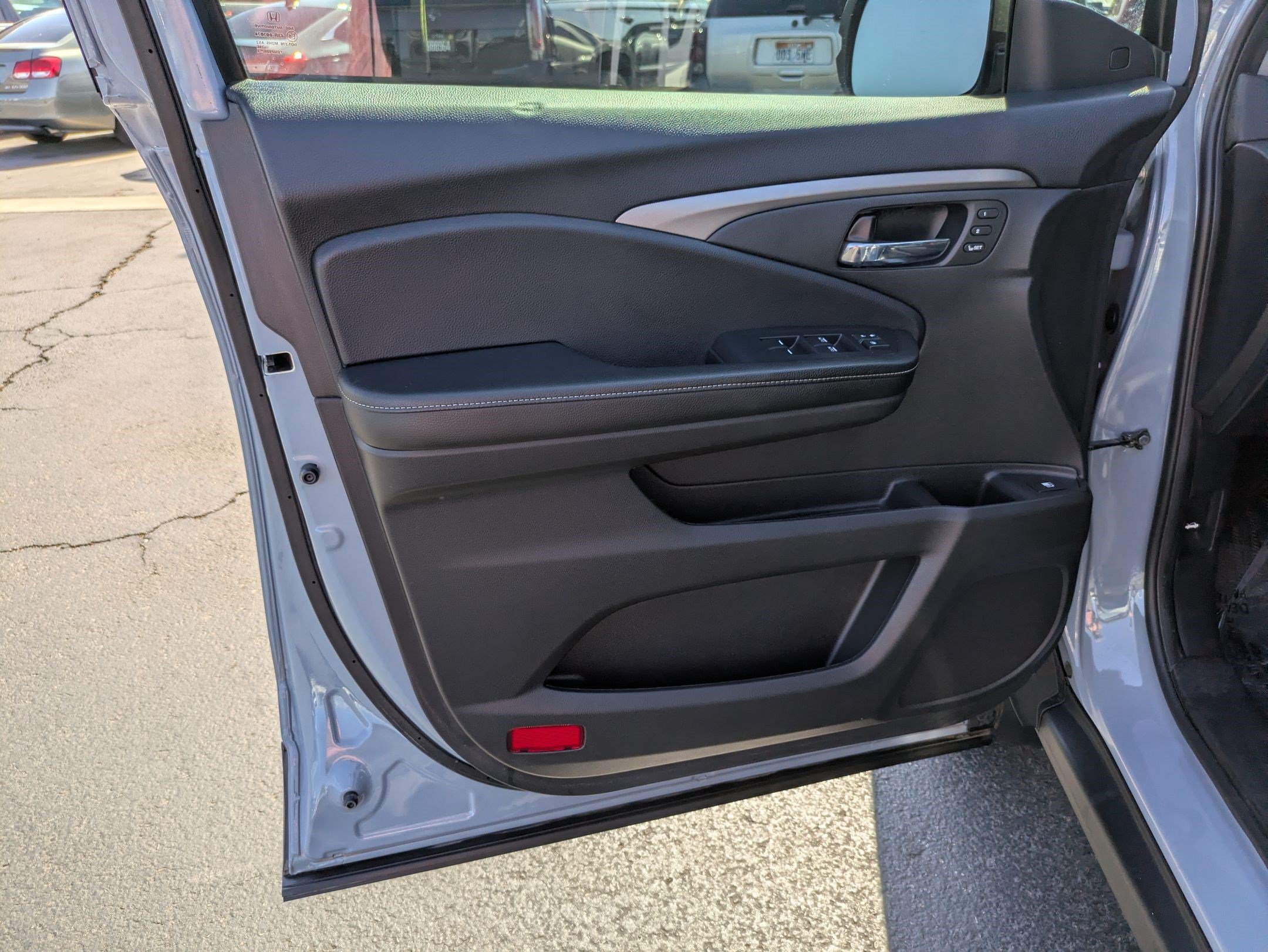 Used 2023 Honda Ridgeline RTL image 12