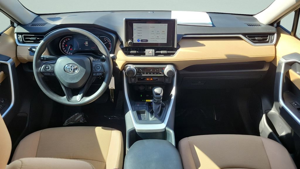 Certified 2025 Toyota RAV4 LE FWD image 11