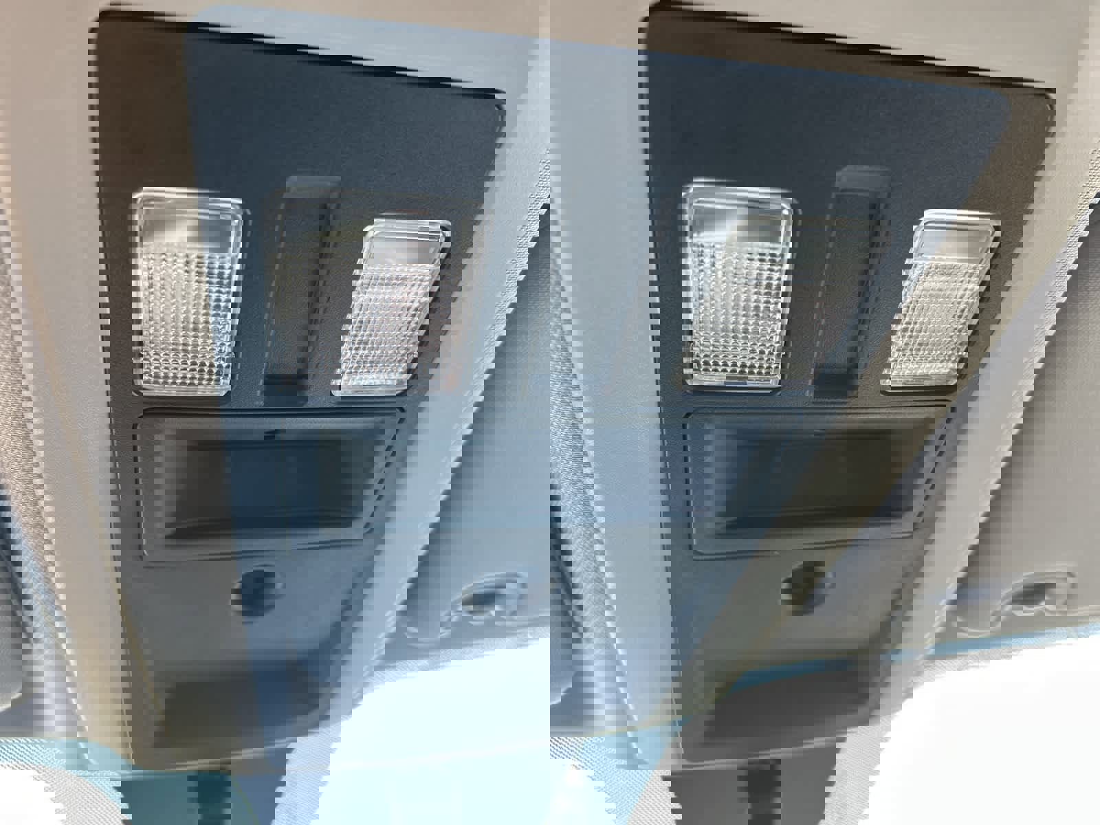 Used 2018 RAM 1500 Express image 40