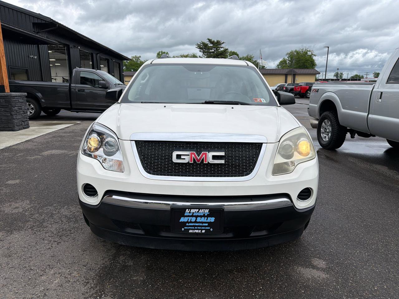 Used 2010 GMC Acadia SL AWD/4WD image 2