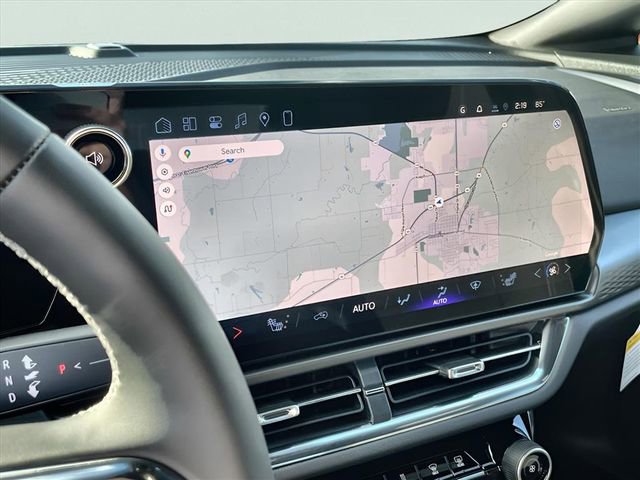 New 2026 Chevrolet Equinox EV LT image 15