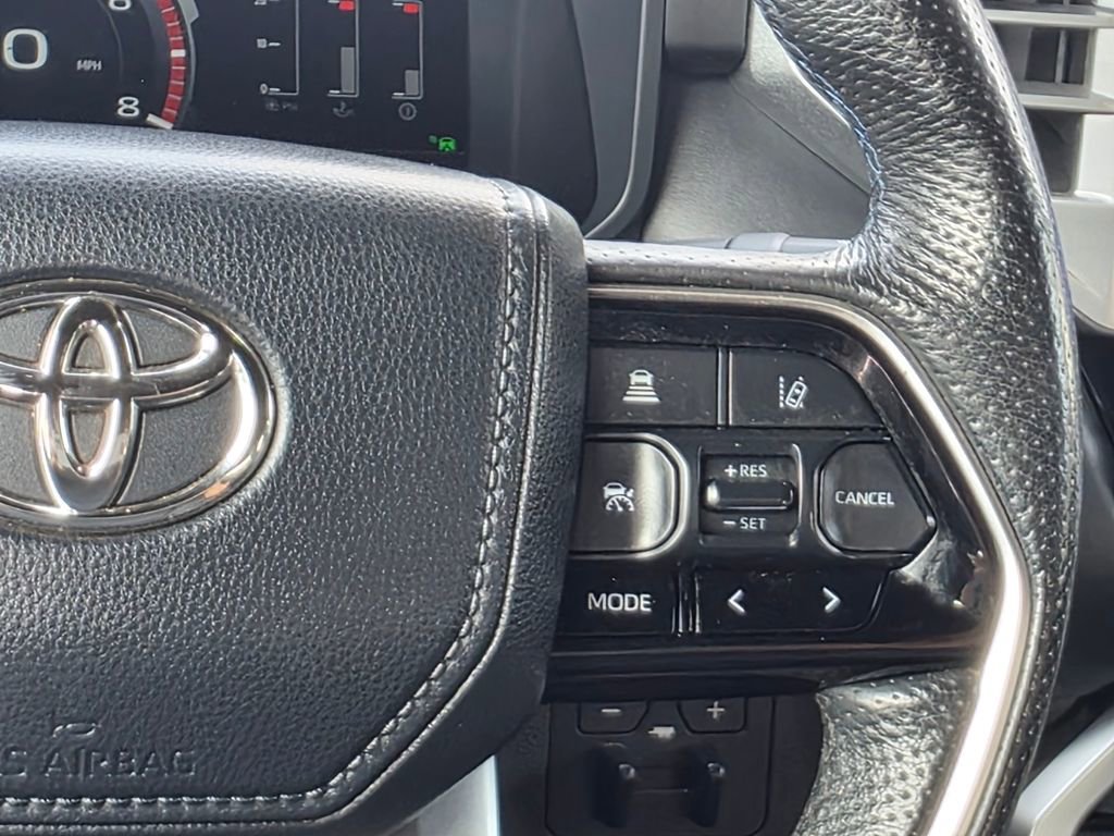 Used 2022 Toyota Tundra Platinum w/ Advanced Package image 20