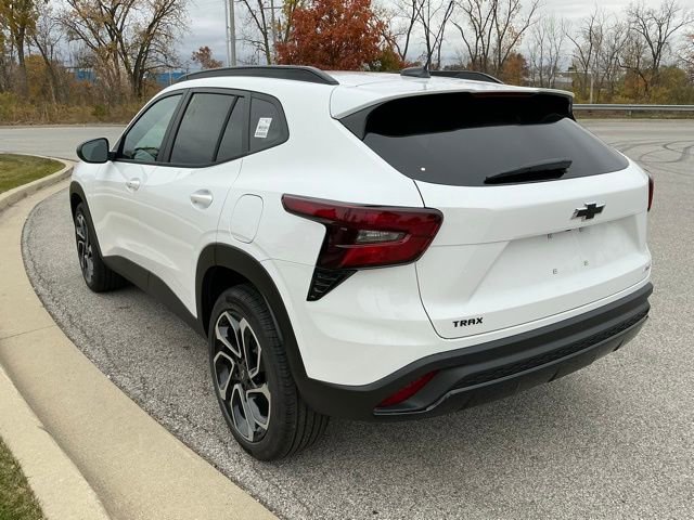 New 2026 Chevrolet Trax RS image 4