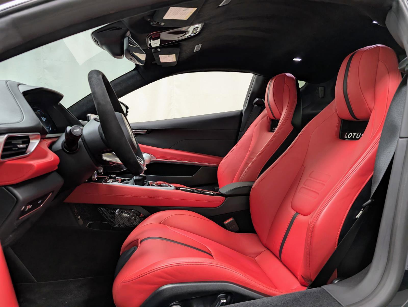 Used 2024 Lotus Emira First Edition image 17