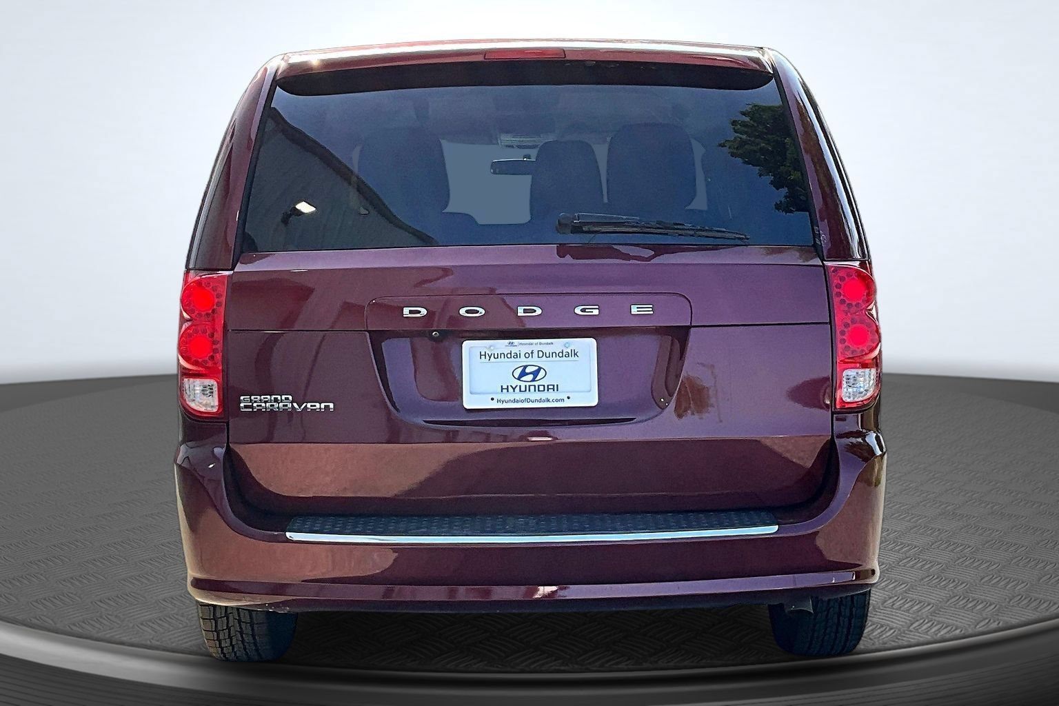 Used 2017 Dodge Grand Caravan SE w/ Power Window Group FWD image 4