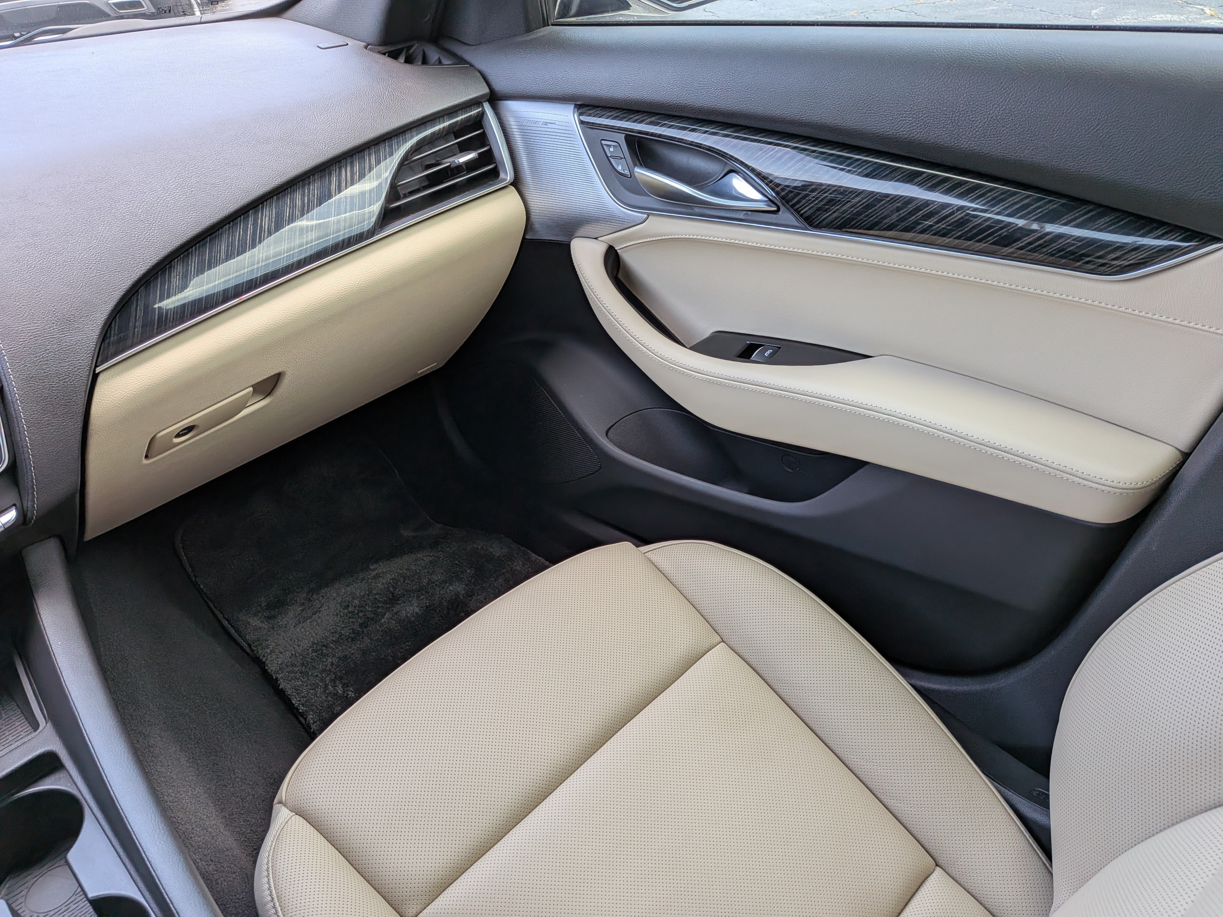 Certified 2022 Cadillac CT5 Premium Luxury RWD image 15