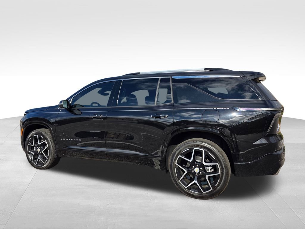 New 2026 Chevrolet Traverse High Country w/ LPO, Floor Liner Package image 4