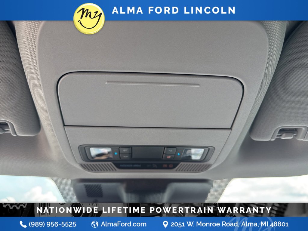 New 2025 Ford F350 XLT w/ Black Appearance Package image 33