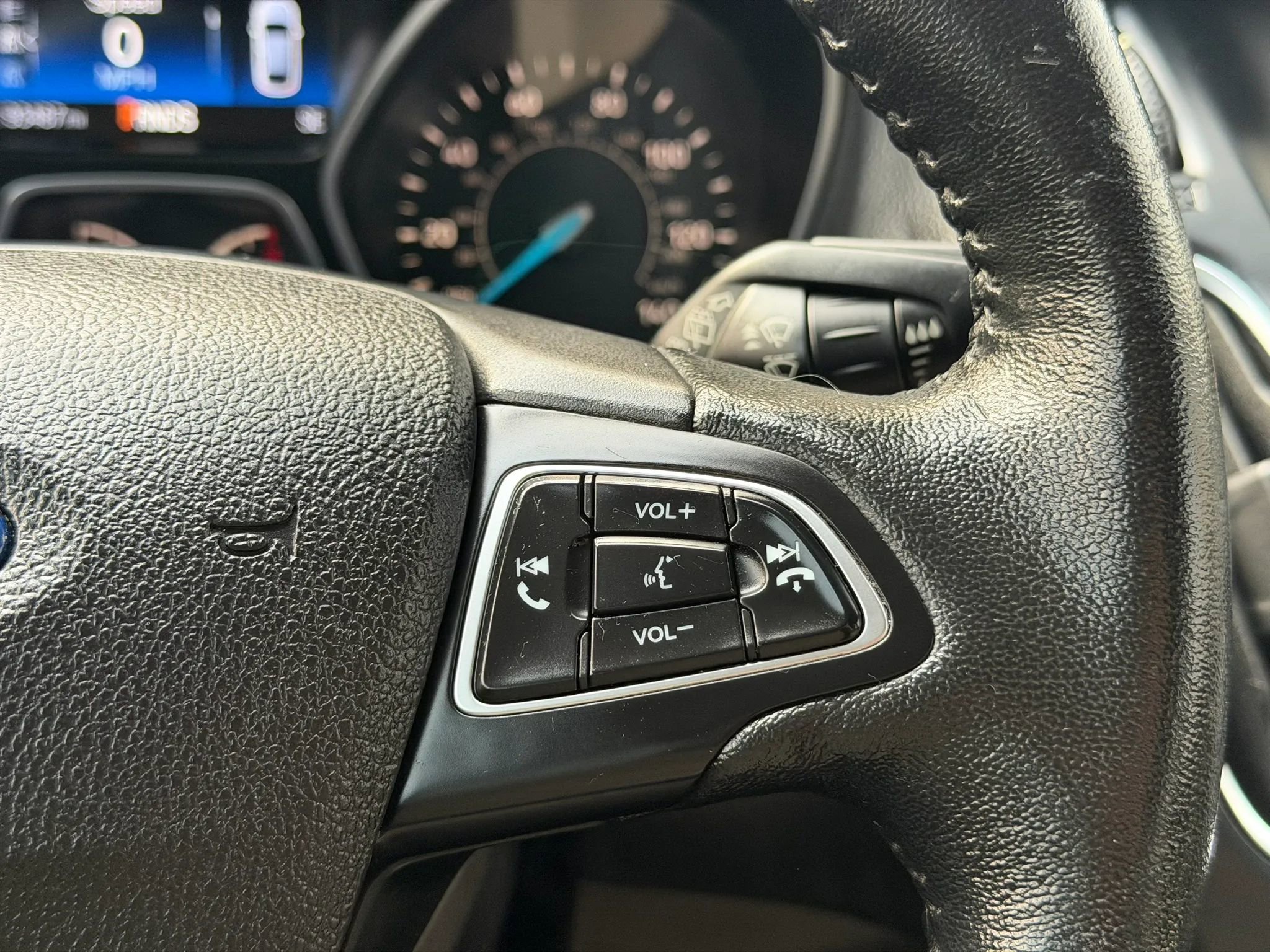 Used 2015 Ford Focus Titanium image 30