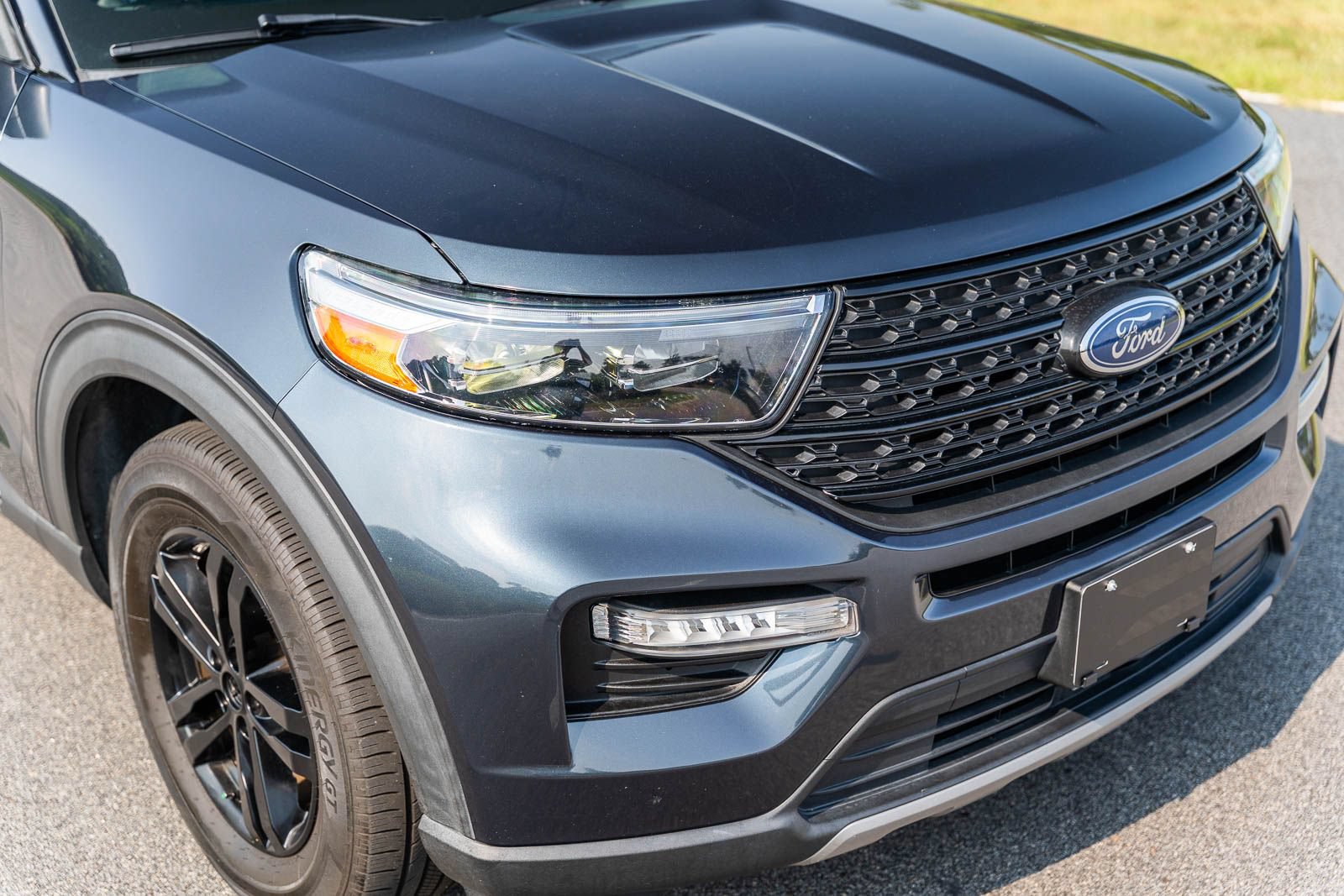 Used 2022 Ford Explorer XLT w/ Equipment Group 202A RWD image 10